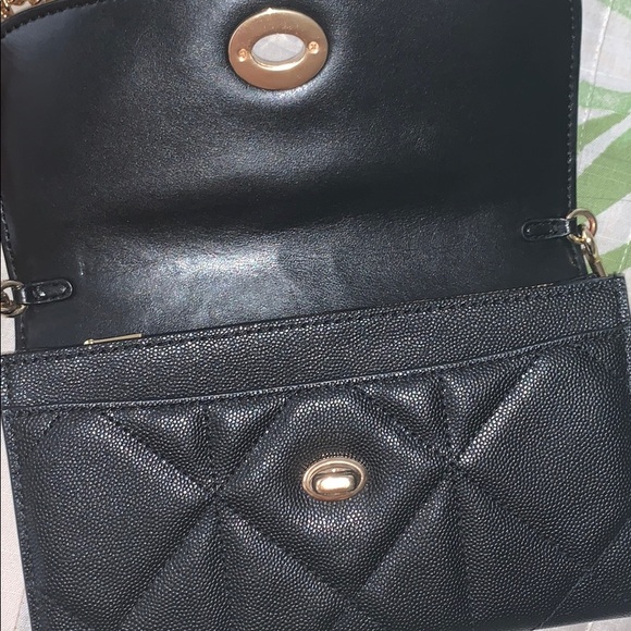 Coach Caviar Quilted Wallet on Chain Crossbody - Picture 3 of 16